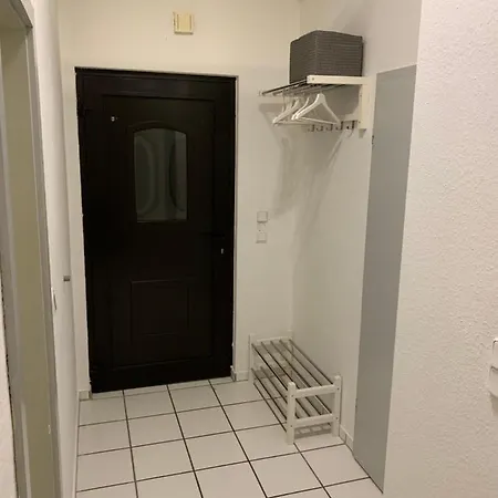 Frisch Renovierte Einliegerwohnung Mit Balkon Appartement *